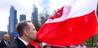 Uwolnijmy się od paranoi… Tusk pogrążył Trzaskowskiego?* Trzaskowski, Nawrocki, Tusk