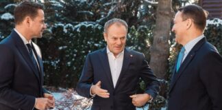 Nieoczekiwane zwroty akcji, czyli z wyborami jak z wojną. W bunkrze u Hitlera…* Tusk, sztab