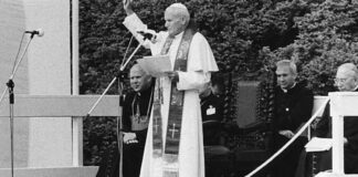 Powiedział nam, żebyśmy nie zdezerterowali… 1987 Jan Paweł II Westerplatte 002