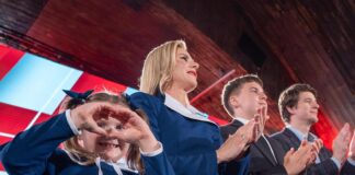 Ludzie władzy i „dzieci Hollywood”. Hejt na dziecko!* Dziecko, Kasia Nawrocka