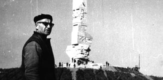 Czułość kamienia, ciepło brązu – Franciszek Duszeńko Franciszek Duszeńko – rzeźbiarz w przestrzeni miejsc i pamięci.