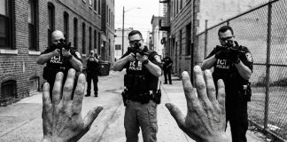 Ręce na widoku! Dlaczego lewica przegrywa starcie z logiką i procedurami? Ręce na widoku! Dlaczego lewica przegrywa starcie z logiką i procedurami?